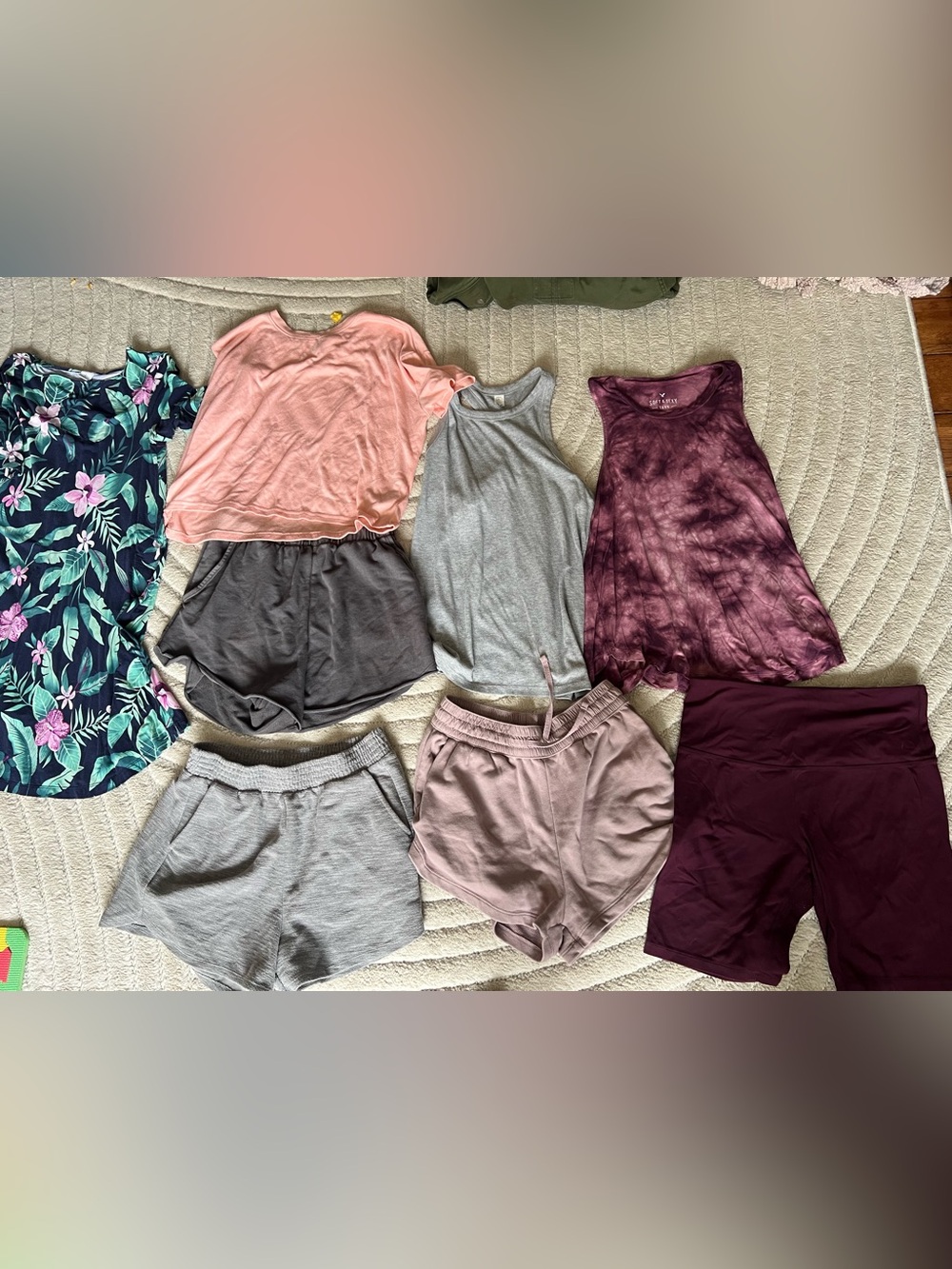 American Eagle Outfitters Mauve Tie-Dye Tank Top